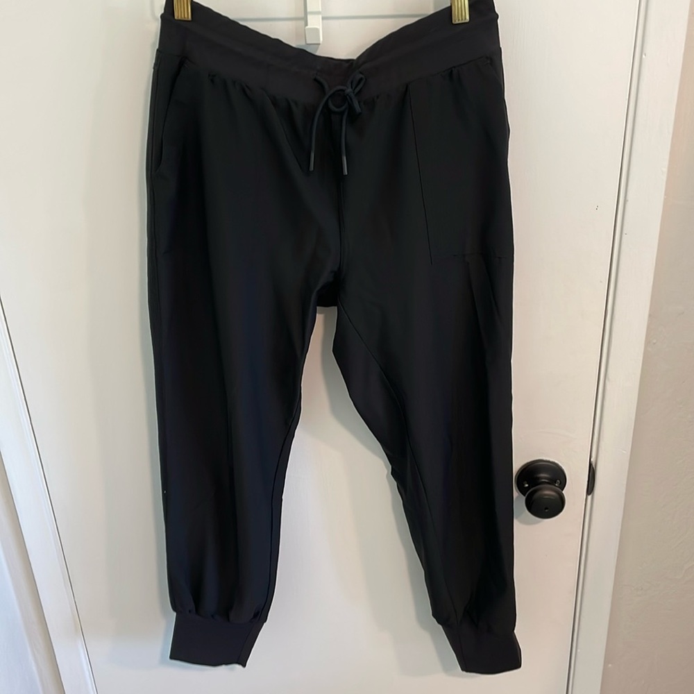 Vuori Light Weight Joggers Black Medium